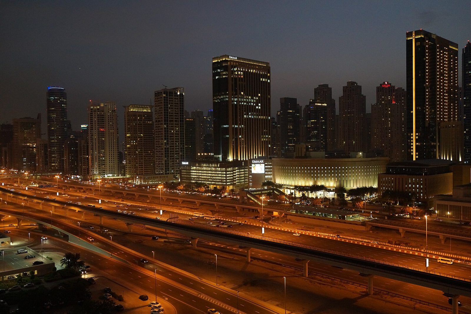 Sheikh Zayed Road and the Dubai skyline at night